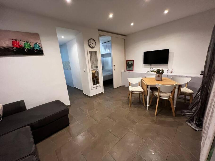 Great Apartment Close To Plaza De Torres Alicante Eksteriør bilde