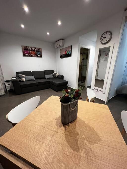 Great Apartment Close To Plaza De Torres Alicante Eksteriør bilde
